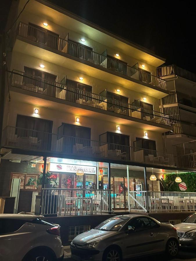 Das Hostal El Arenal  Exterior photo